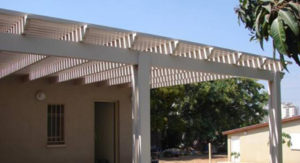Read more about the article הצללה וחיפוי – פתרונות לכל עת ולכל שעה