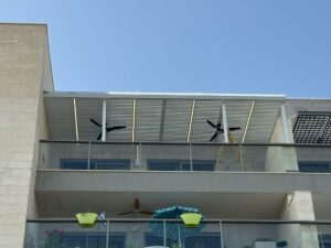 Read more about the article מחפשים פרגולה אלומיניום? הכירו את פרגולות האלומיניום הכי קרובות לדבר האמיתי