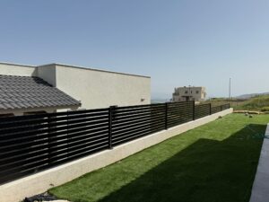 Read more about the article פרגולות אלומיניום דמויות עץ